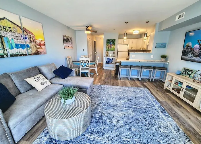 Holiday home Oceanside Haven -steps To Sand-indoor Pool-game Rm