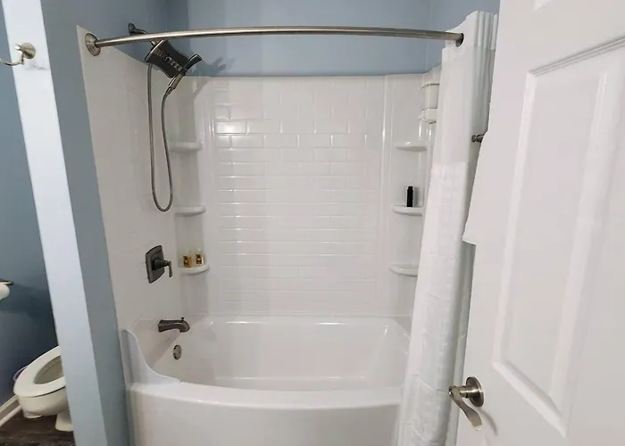 Holiday home Oceanside Haven -steps To Sand-indoor Pool-game Rm *