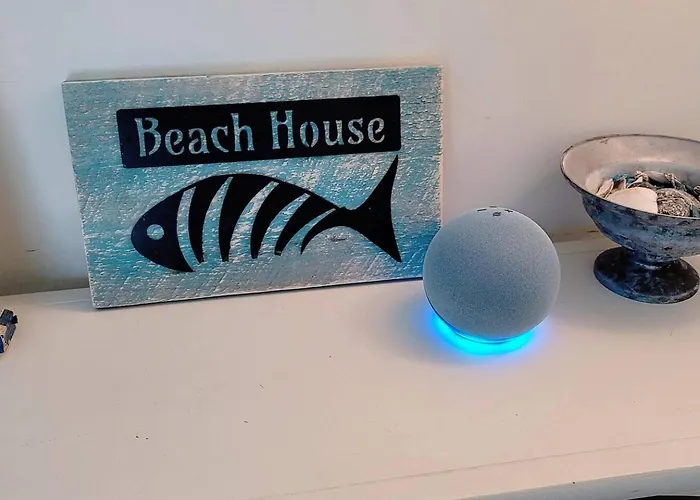 Holiday home Oceanside Haven -steps To Sand-indoor Pool-game Rm