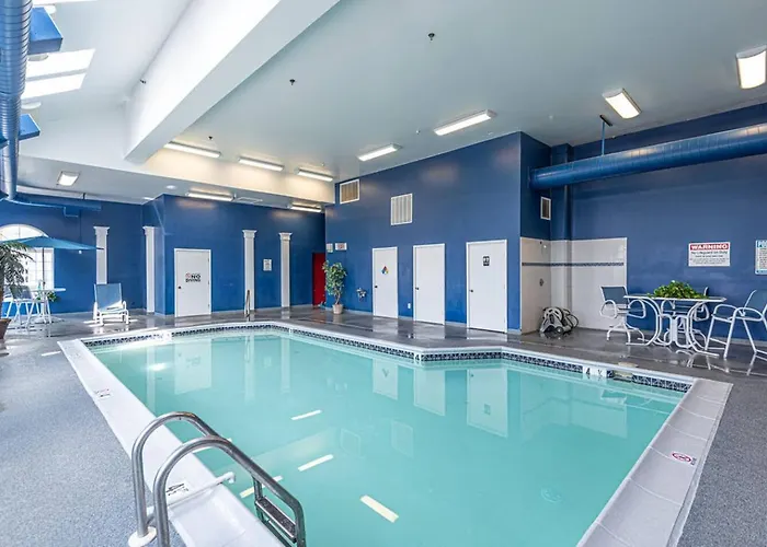 Holiday home Oceanside Haven -steps To Sand-indoor Pool-game Rm *