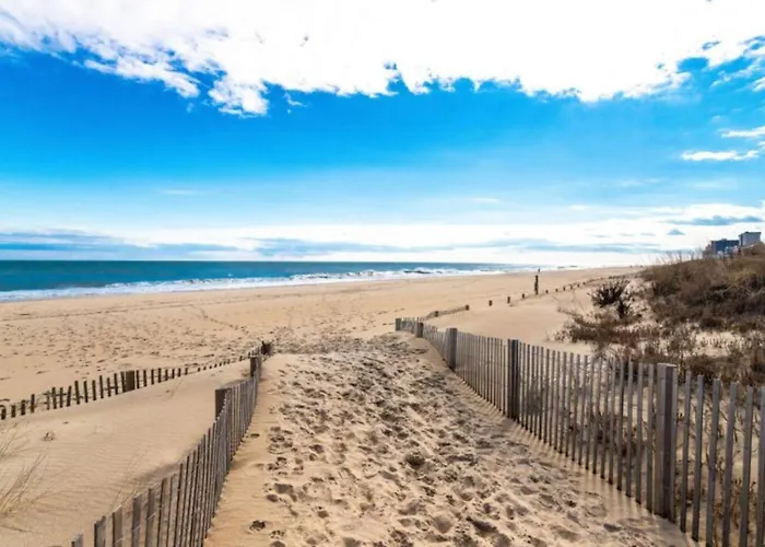 Holiday home Oceanside Haven -steps To Sand-indoor Pool-game Rm Ocean City